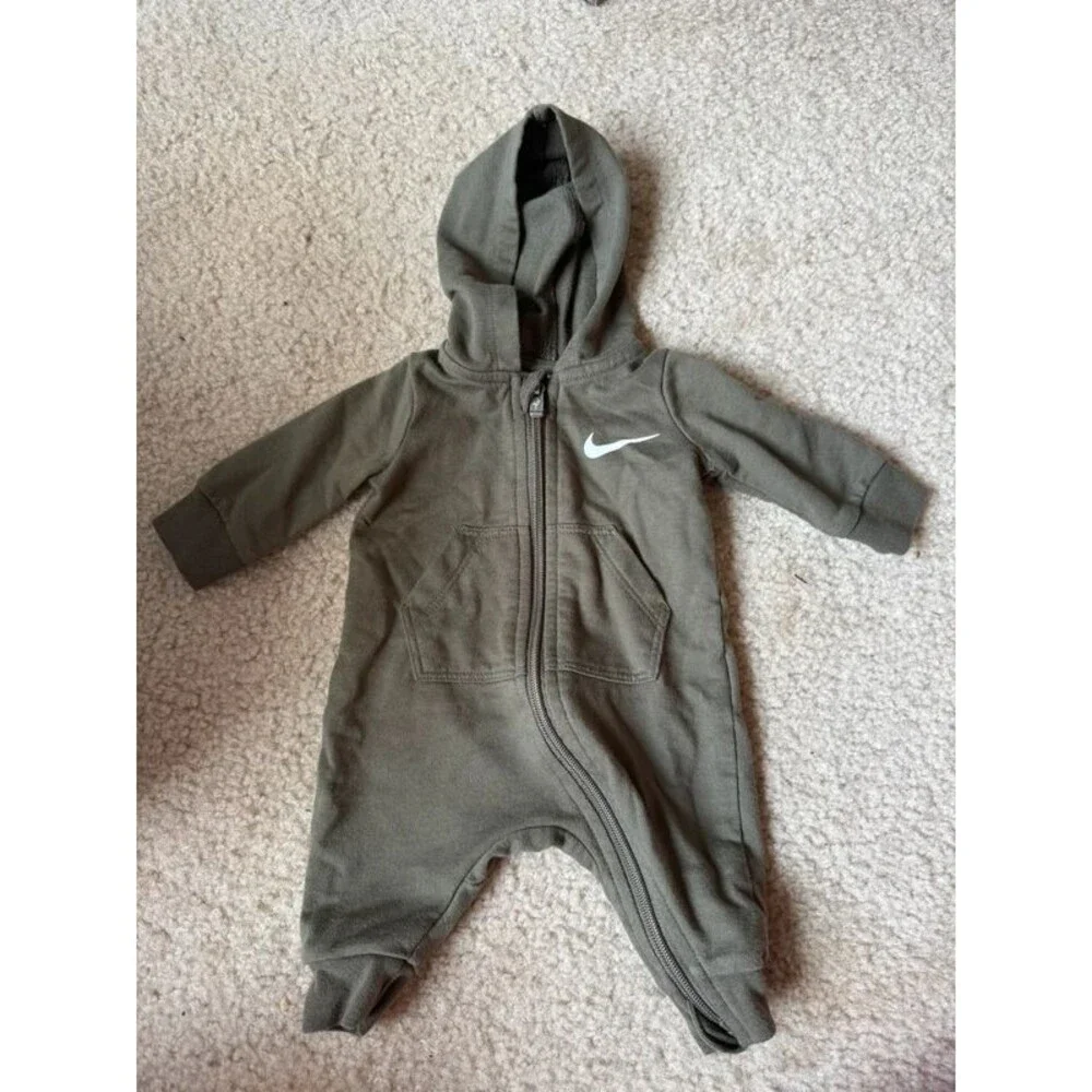 Nike Newborn Hoodie Onesie Size Newborn